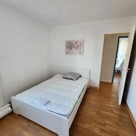 T4 Tres Spacieux Apartamento *